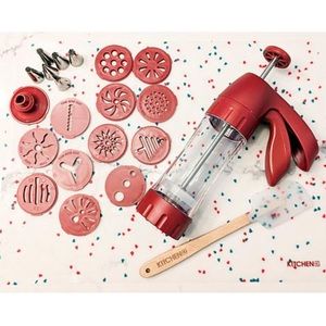 Kitchen HQ 21-piece Spritz Cookie Press and Decorating Set